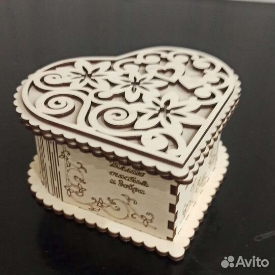 Шкатулка подарочная сердце