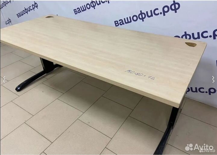 Стол компьютерный