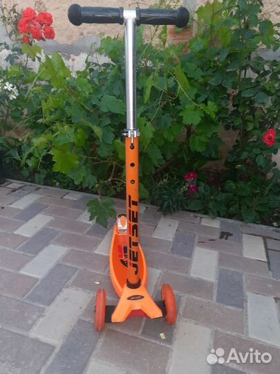 Самокат детский б/у