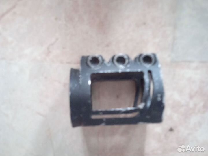 Зажим MGP для трюкового самоката