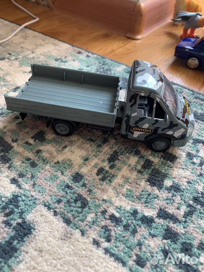 Машинка модель лада