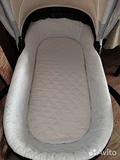 Коляска Pituso Confort 2 в 1