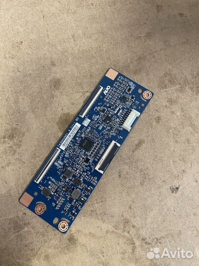 Телевизор Samsung UE43T5300AU в разбор