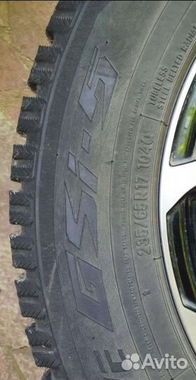 Toyo Observe GSi-5 235/65 R17 104Q