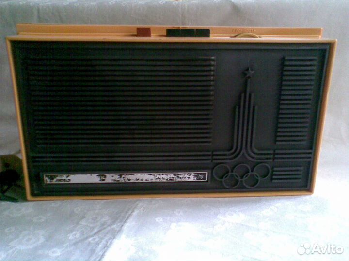 Трехпрограммный громкоговоритель Маяк-202