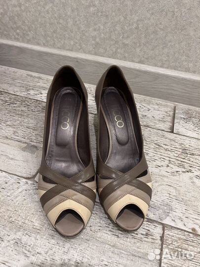 Туфли женские натуральная кожа