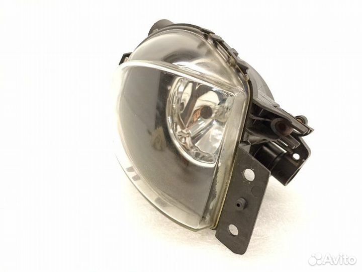 Фара противотуманная передняя правая Bmw 3-Series