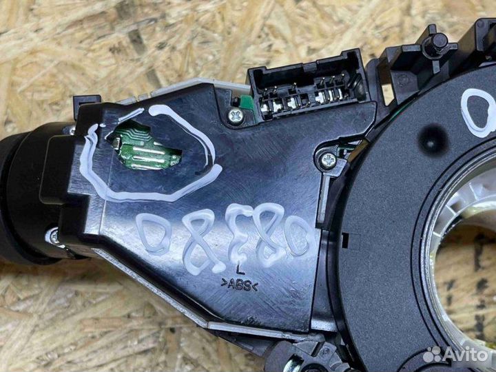 Переключатель подрулевой Nissan Qashqai 2006-2010