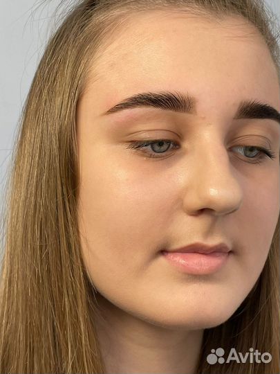 Мастер бровист