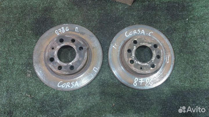 Диск тормозной передний не вентилируемый Corsa C