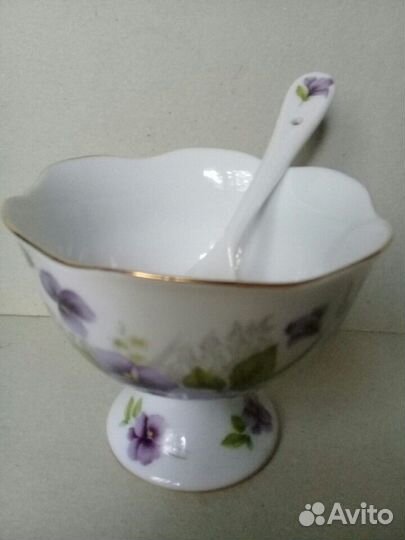 Креманка. с ложкой