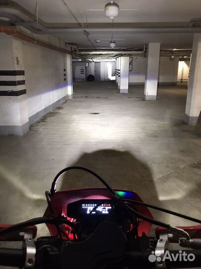 Эндуро мотоцикл Zuumav 300 кубов