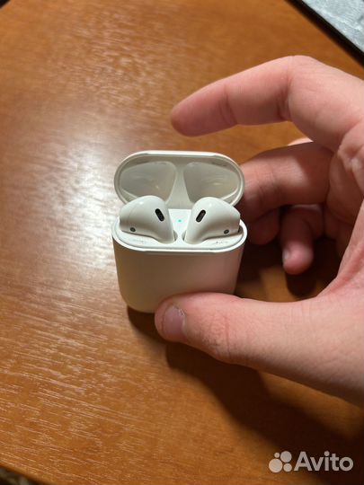 Airpods 1 2016