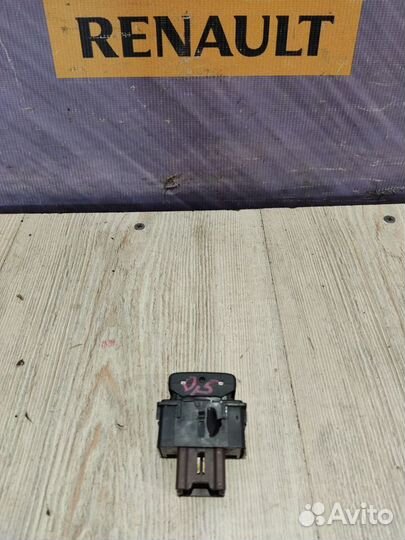 Кнопка подогрева сиденья Renault koleos Лев, Прав