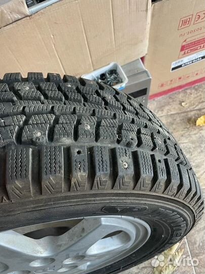 Колеса шипованные 215/65 R16