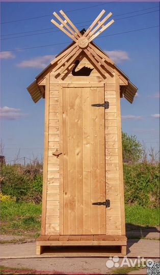 Уличный туалет с установкой