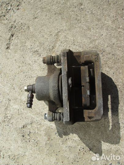 Тормозной суппорт задний правый mazda CX-7 2007-20