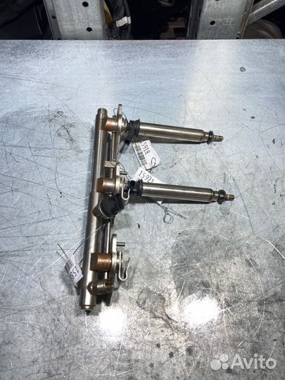 Топливная рампа Mercedes Ml W166 M276 3.0 turbo