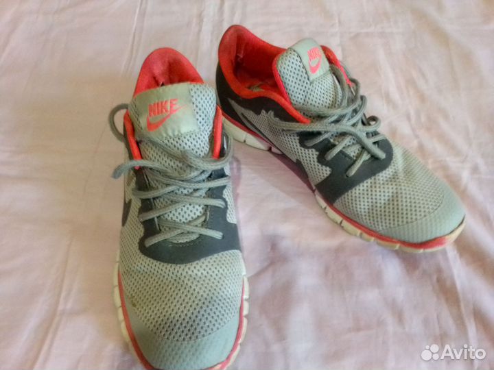 Кроссовки nike