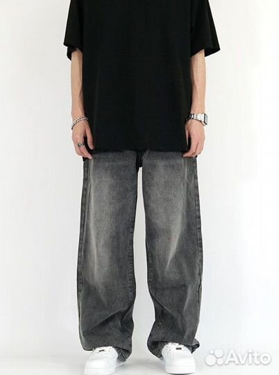 Джинсы широкие, черно-серые, новые в упаковке