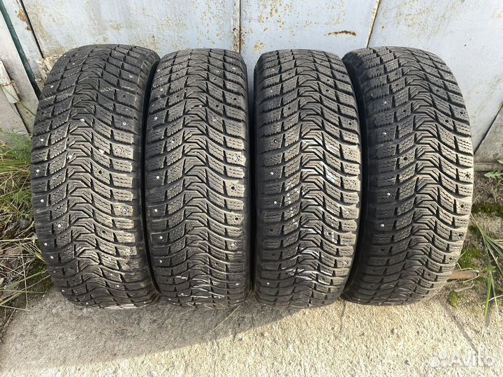 Michelin X-Ice North XIN3 195/65 R15 82T