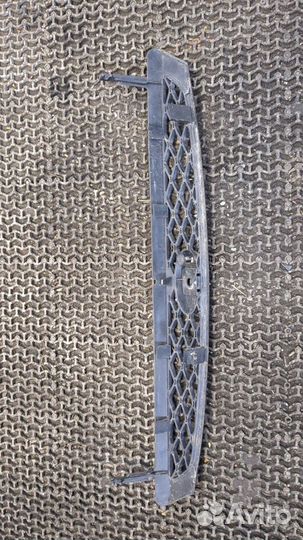 Решетка радиатора Ford Focus 1, 2002