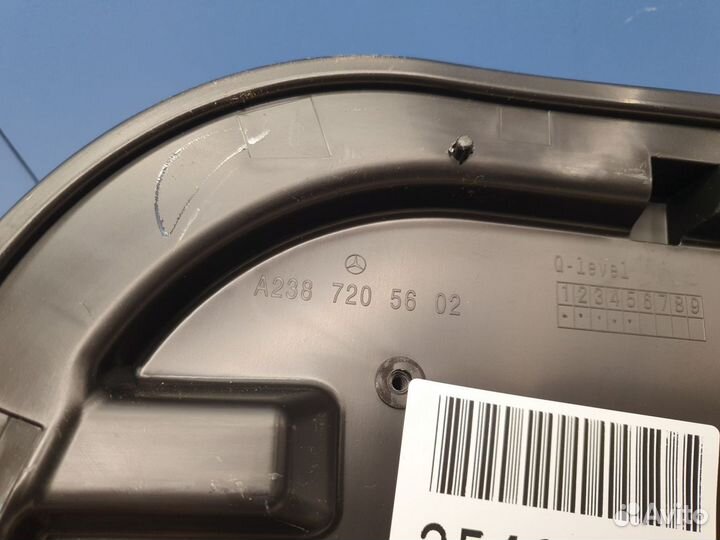 Кронштейн стеклоподъемника передней правой двери M