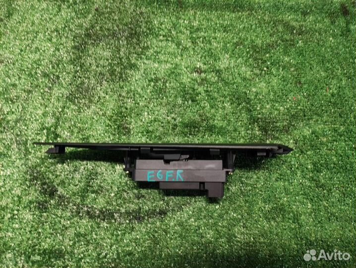 Кнопка стеклоподъемника Mazda 3 (BK) 2005