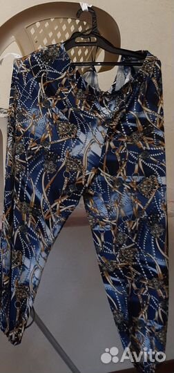 Спортивный костюм женский