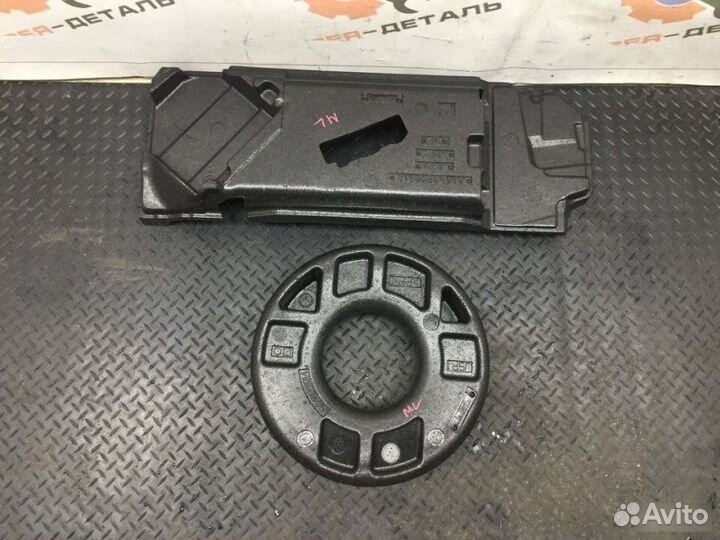 Органайзер багажника Mercedes-Benz Ml W164