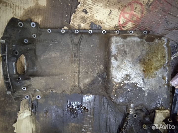 Поддон масляный двигателя Mercedes Benz 111.945