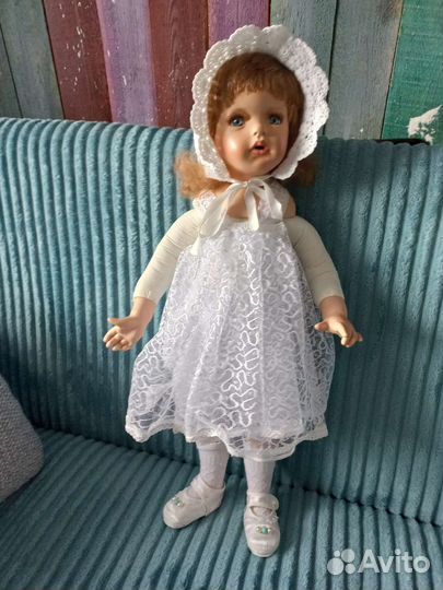 Кукла фарфоровая коллекционная,номерная