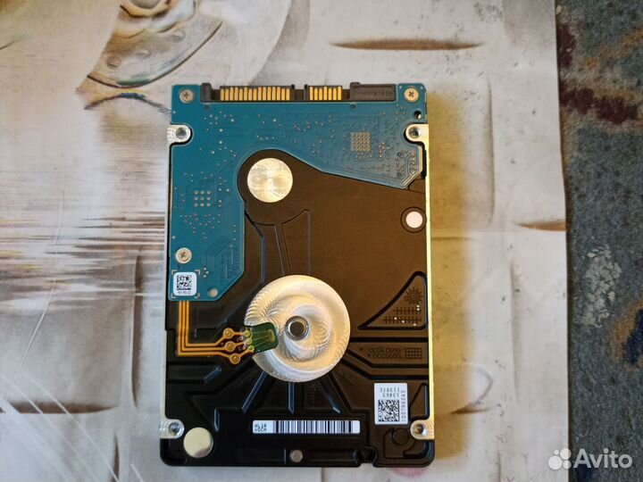 Жёсткий диск на 500 Гб плата плюс вентилятор
