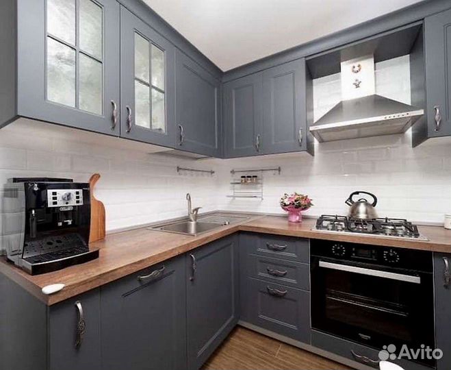 Кухни по индивидуальному заказу