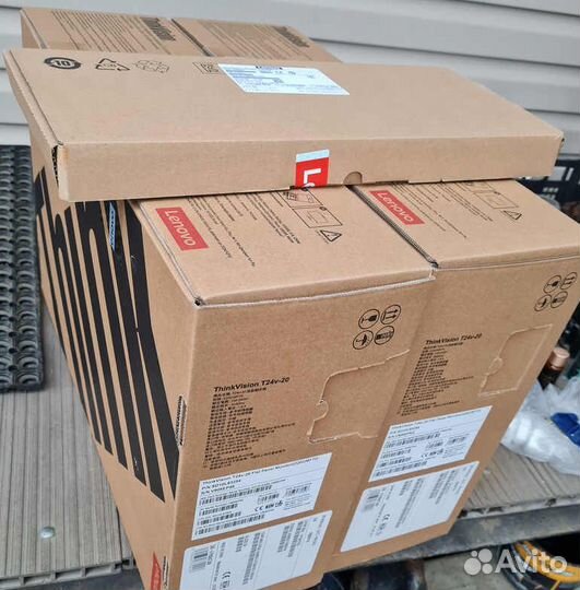 Монитор для компьютера ThinkVision