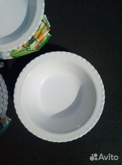 Тарелки железные, эмалированные