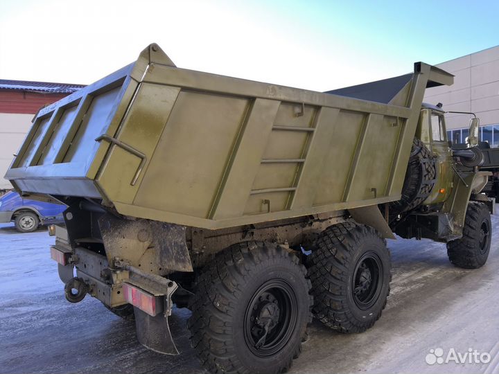 Урал 5557-1151-60, 2001