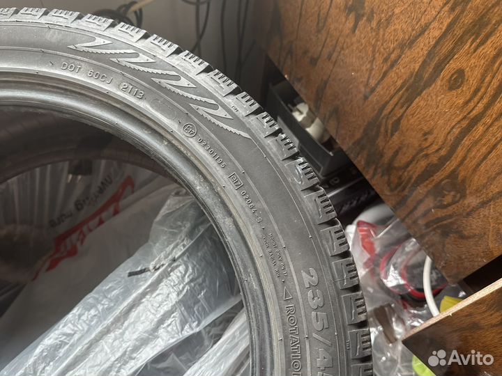Nokian Tyres Hakkapeliitta R 235/45 R17 R