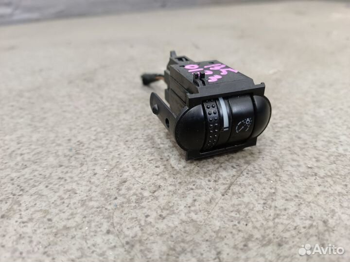 Регулятор яркости подсветки панели приборов VW