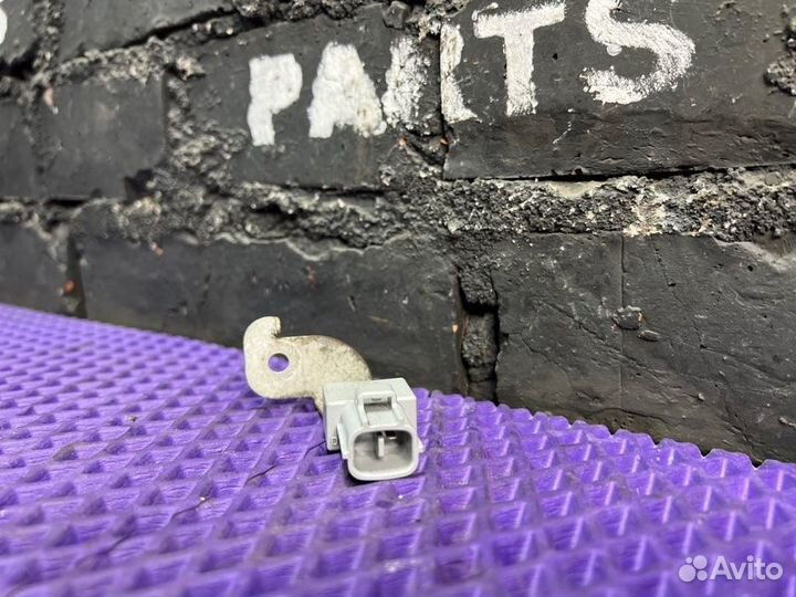 Конденсатор зажигания Toyota Wish ZGE20-0096752