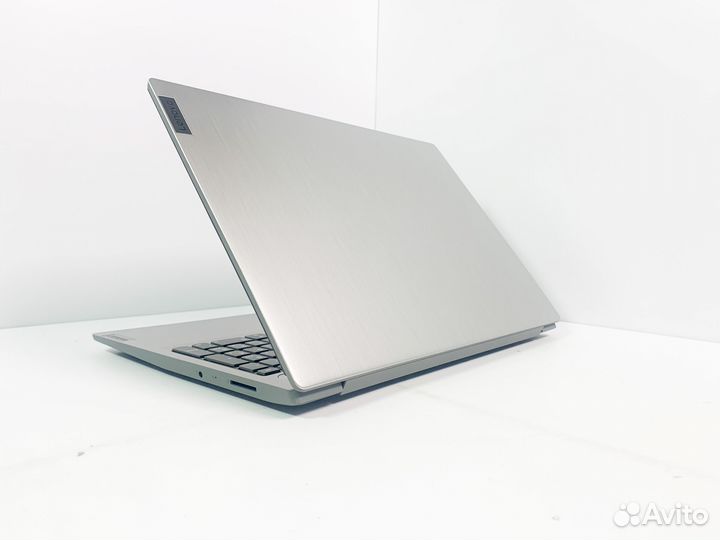 Ноутбук Lenovo i5-10210U/MX130