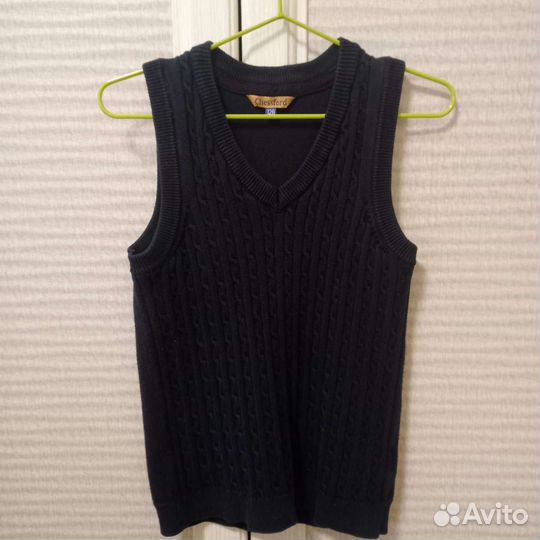 Комплект одежды для школы на 122-128 рост