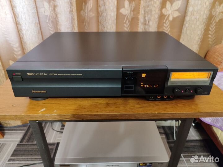 Видеомагнитофон S VHS HI-FI GT4W Panasonic NV-FS65