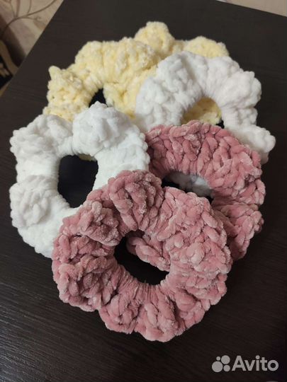 Резинка для волос плюшевая