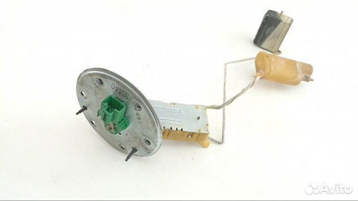 Датчик уровня топлива Lexus Gs300 JZS147 2jzge