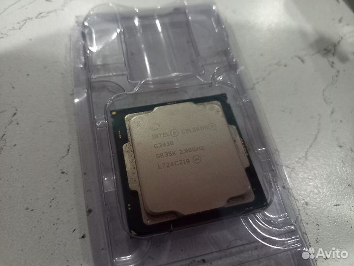 Процессор Intel Celeron G3930 LGA 1151,кулер