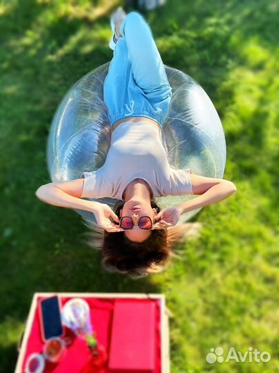 Прозрачное надувное кресло - диван с блеском