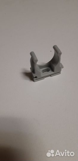 Клипса для гофры