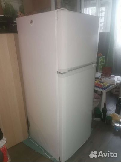 Холодильник liebherr 2441 бу высота 142