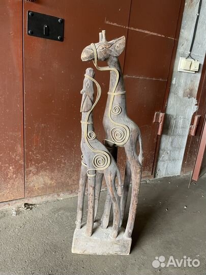 Статуэтка Жирафы дерево